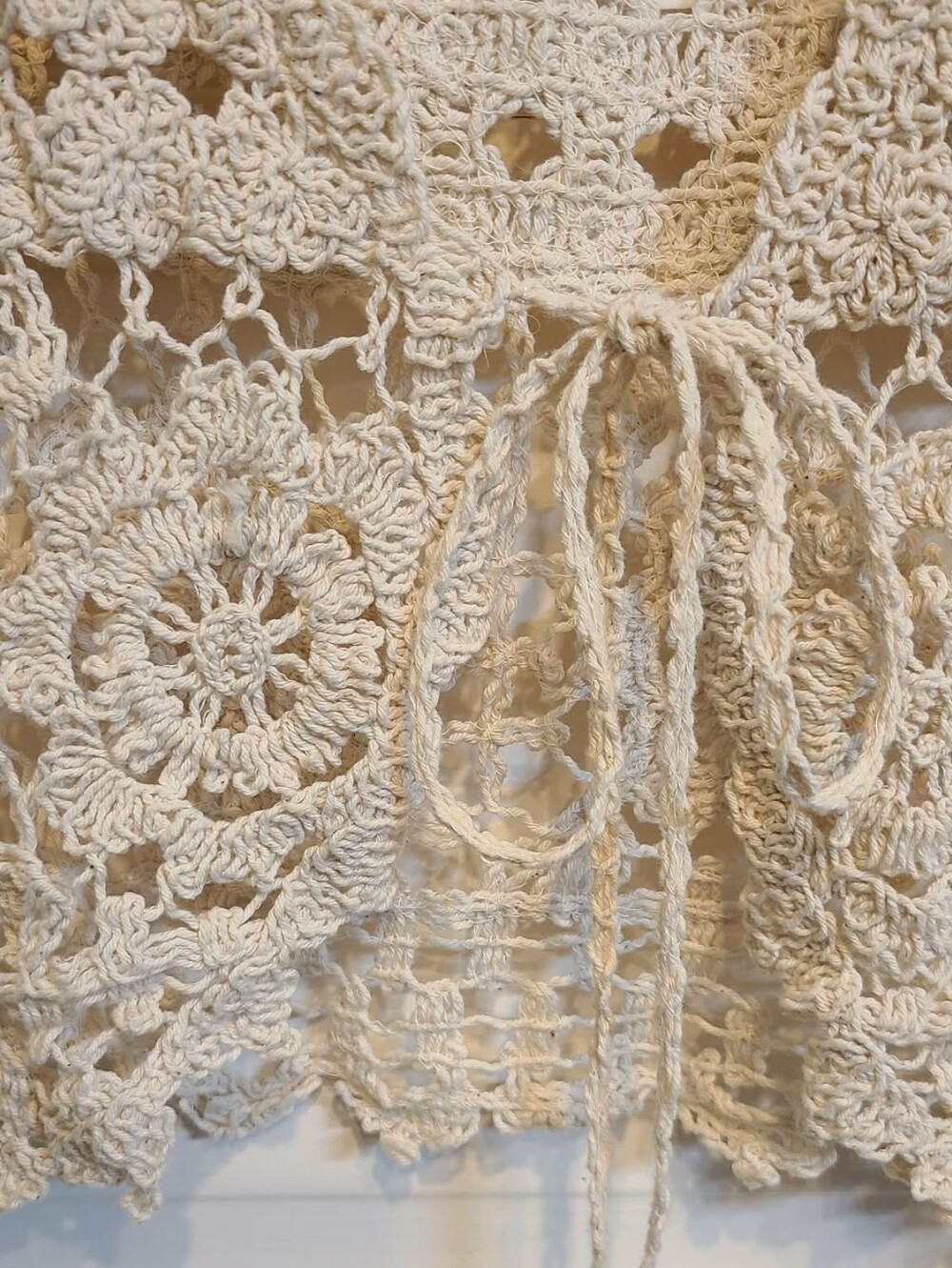 NATURAL LIFE Crochet Tie-Front Camisole Vest in Cream - Picture 2 of 5